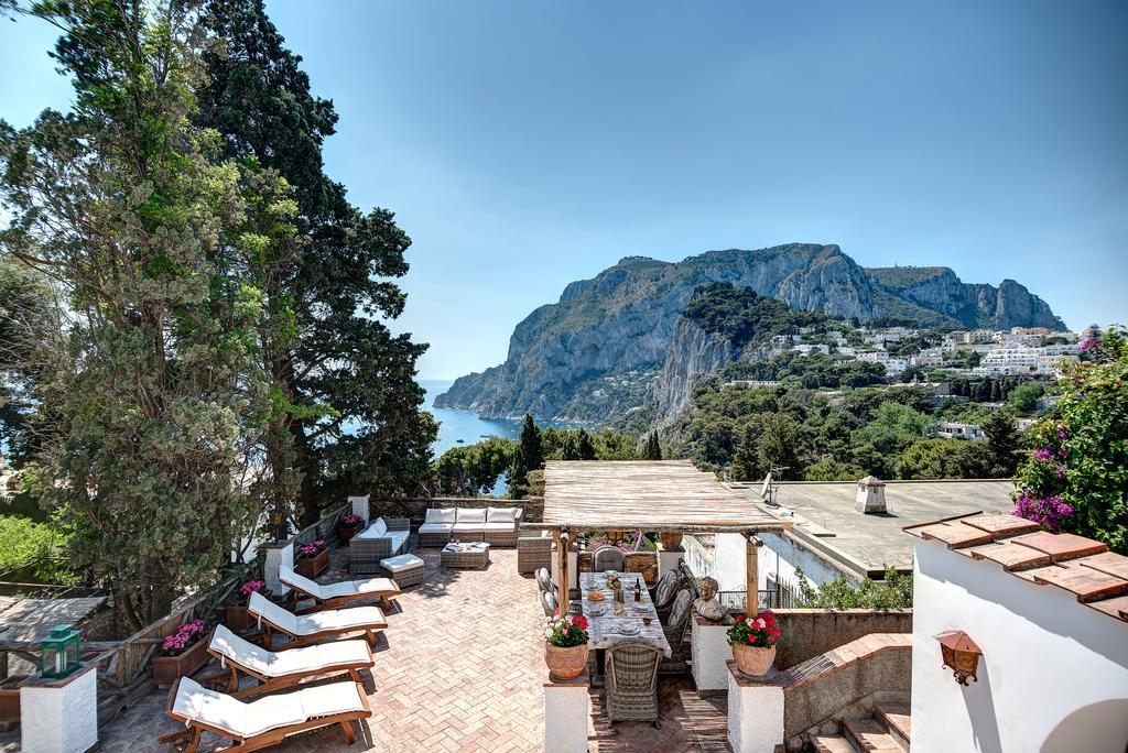 Villa Goldfinger Капри Екстериор снимка